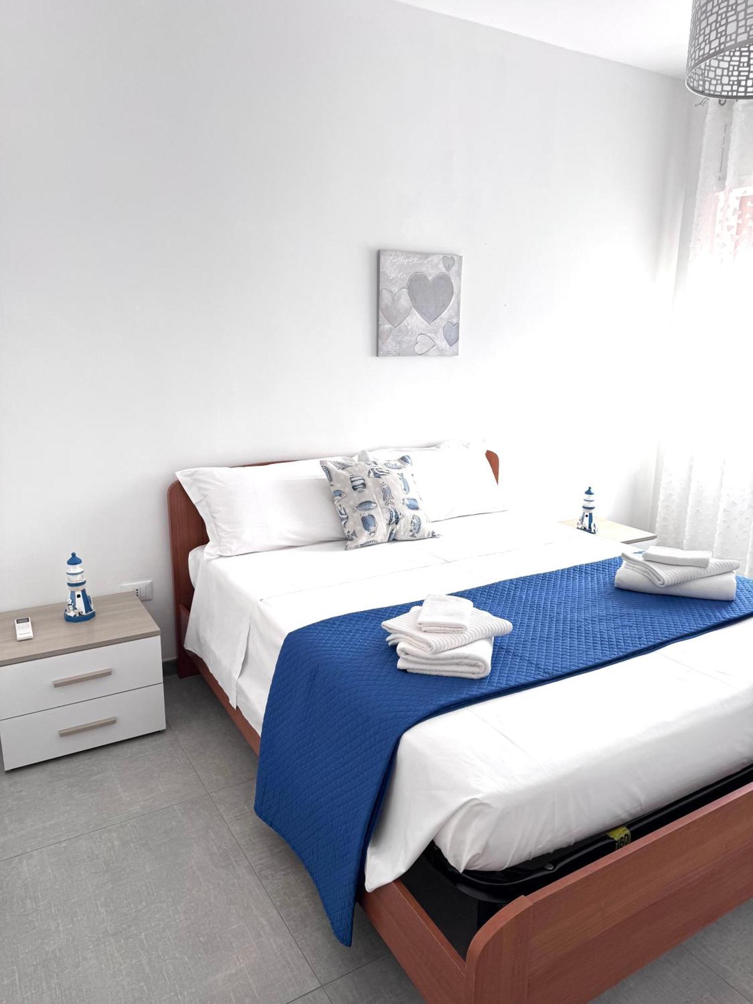 토리노 디 산그로 Orizzonte Mare House 아파트 외부 사진